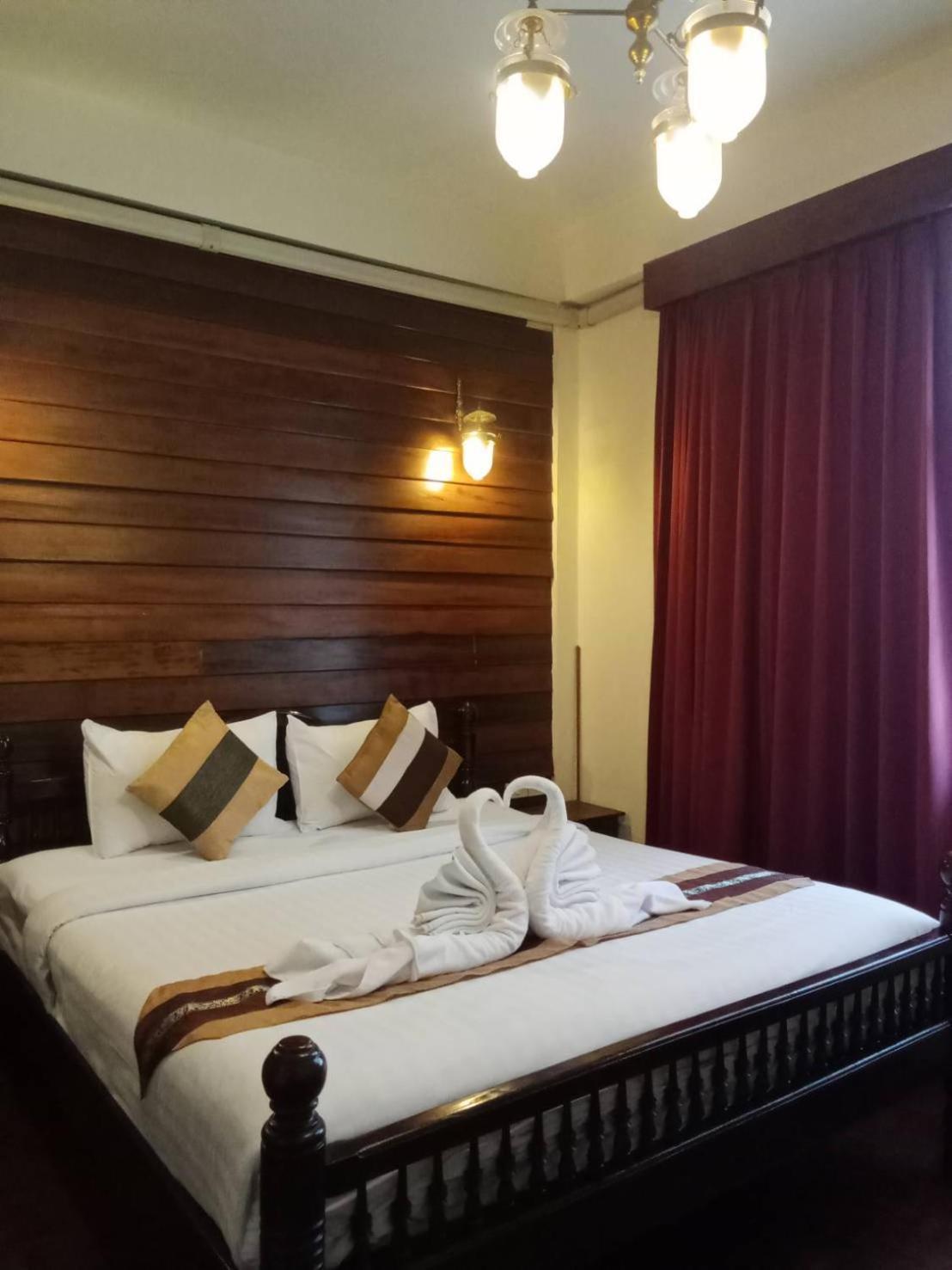 Rustic Guest House Chiang Mai Bagian luar foto